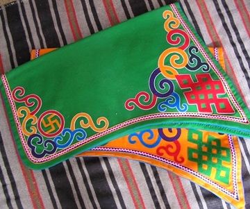 Swallowtail Saddle Pads
